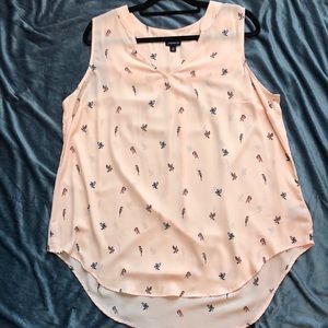 NWOT TORRID pink bird sleeveless blouse